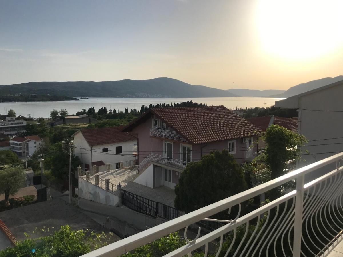 Madam Svetlana Bed and Breakfast Τίβατ Εξωτερικό φωτογραφία